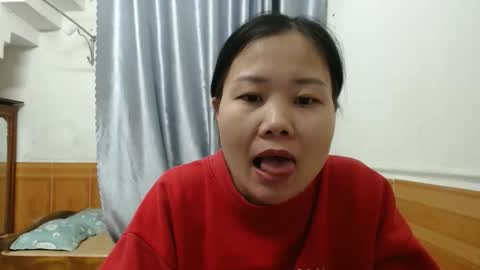 kitti_baby2x online show from February 4, 2026, 2:06 am