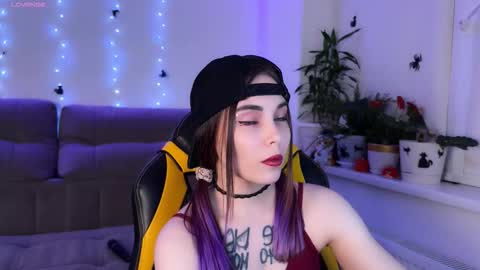 Snapshot of kittie_bear chatting on October 26, 2025, 9:21 pm Veronica online show from October 26, 2025, 9:21 pm