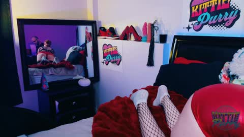 Snapshot of kittiepurry chatting on December 30, 2024, 2:09 am Kittie Purry online show from December 30, 2024, 2:09 am