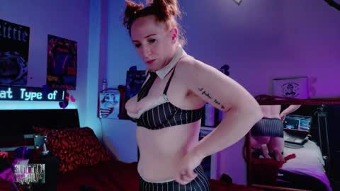 Snapshot of kittiepurry chatting on June 9, 2026, 4:02 am Kittie Purry online show from June 9, 2026, 4:02 am