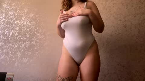 kitty_4you online show from March 7, 2025, 9:18 am
