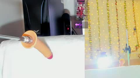 Snapshot of kitty__rosse__ chatting on June 6, 2026, 10:09 am Kitty online show from June 6, 2026, 10:09 am