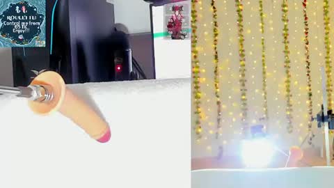 Snapshot of kitty__rosse__ chatting on July 5, 2026, 10:22 am Kitty online show from July 5, 2026, 10:22 am