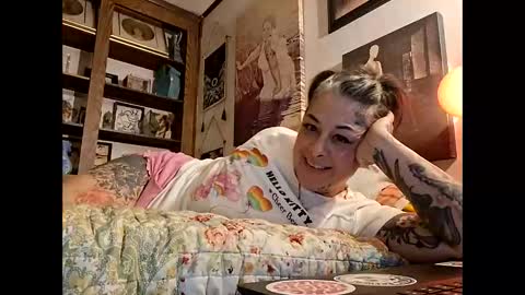 kitty_bang_bang online show from April 25, 2026, 3:09 am