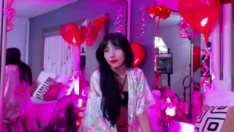 kitty online show from February 14, 2025, 11:09 pm