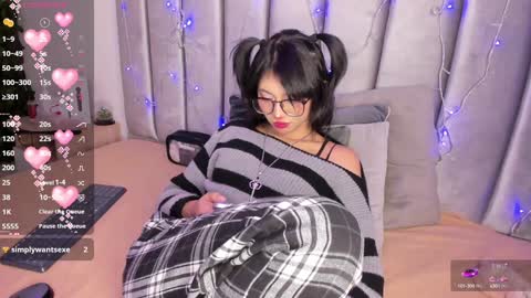 Camila online show from December 14, 2024, 4:56 am