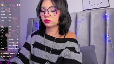 Camila online show from December 23, 2024, 5:28 am