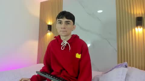kitty_gill online show from December 16, 2024, 11:33 am