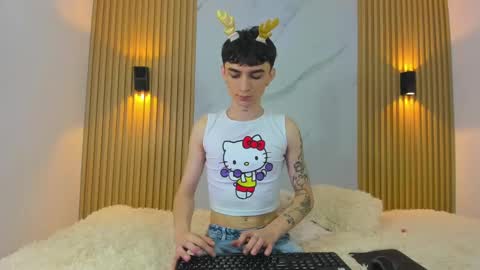 kitty_gill online show from December 21, 2024, 11:33 am