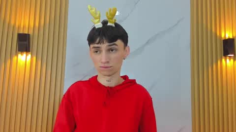 kitty_gill online show from December 22, 2024, 3:11 pm