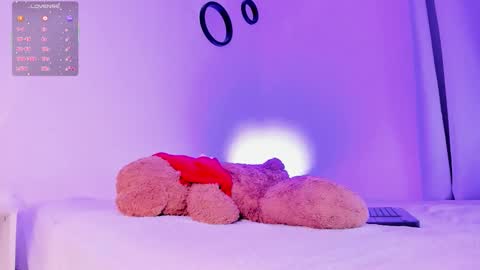 Kitty Katth  online show from March 10, 2026, 10:48 pm