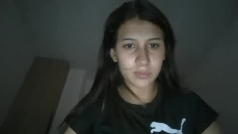 kitty_papasitofot online show from December 1, 2024, 10:10 pm