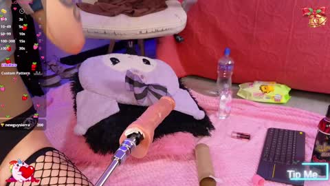  Kitty  online show from December 18, 2024, 9:18 pm
