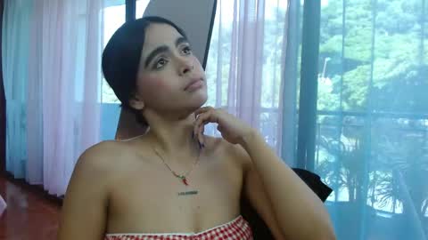    online show from May 6, 2026, 2:33 pm