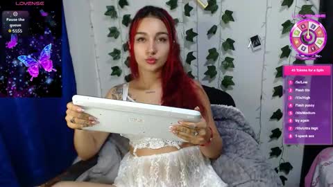 Kitty Saenz online show from September 11, 2025, 2:11 am