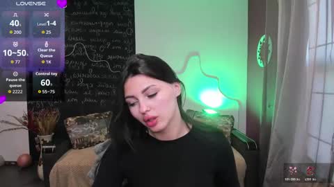 Snapshot of kitty_shenson chatting on May 15, 2026, 11:39 am Kate online show from May 15, 2026, 11:39 am