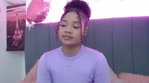 Snapshot of kittybrookex chatting on February 19, 2025, 2:01 pm Valery online show from February 19, 2025, 2:01 pm