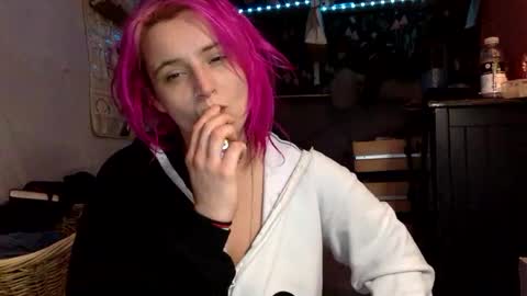 Drip maker online show from February 3, 2025, 4:25 am