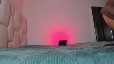 Snapshot of kittyerotica chatting on May 27, 2026, 1:57 am kittyerotica online show from May 27, 2026, 1:57 am