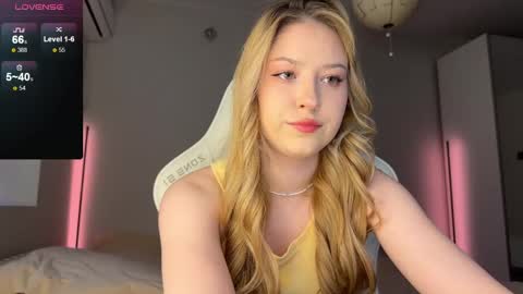 Monika online show from April 23, 2026, 3:19 am