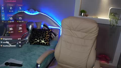 kittyslina online show from March 7, 2025, 6:24 am