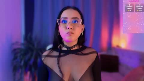 Snapshot of kittysophie_ chatting on October 21, 2025, 11:27 pm Sophie online show from October 21, 2025, 11:27 pm