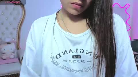 Snapshot of kittystar_tay chatting on September 18, 2025, 11:56 am Kitty  online show from September 18, 2025, 11:56 am