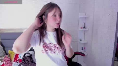 Snapshot of kittytimberlake chatting on December 20, 2024, 6:56 pm K I T T Y online show from December 20, 2024, 6:56 pm