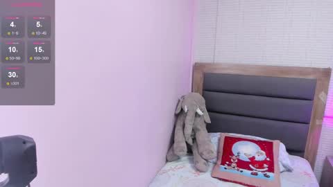 Snapshot of kittytimberlake chatting on December 23, 2024, 6:27 pm K I T T Y online show from December 23, 2024, 6:27 pm