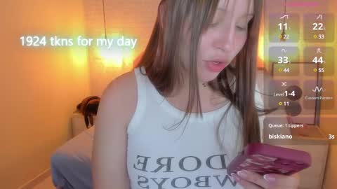 Snapshot of kittytimberlake chatting on February 28, 2025, 5:48 pm K I T T Y online show from February 28, 2025, 5:48 pm