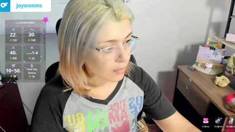 Kitty Trixy online show from December 14, 2024, 10:13 am