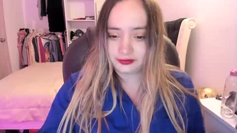 Snapshot of kittywantslove23 chatting on October 11, 2025, 10:41 pm kittywantslove23 online show from October 11, 2025, 10:41 pm