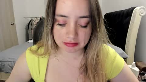 kittywantslove23 online show from November 6, 2025, 11:59 pm