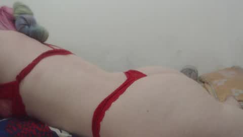 kittywhiteass online show from December 13, 2024, 7:36 am