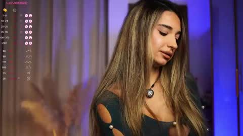 Erika online show from October 6, 2025, 7:00 pm