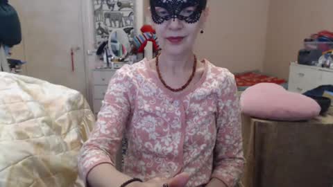 KiuminBerry online show from July 1, 2026, 9:22 am