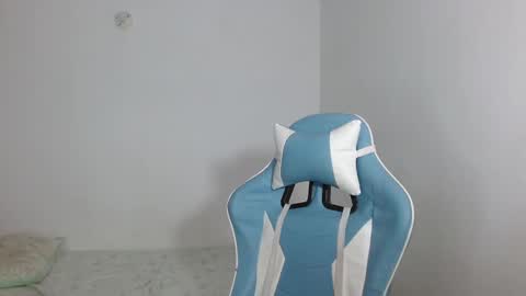 Snapshot of kiyusweetcrazy chatting on December 9, 2024, 9:05 pm kiyu online show from December 9, 2024, 9:05 pm