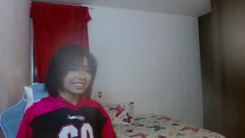 Snapshot of kiyusweetcrazy chatting on November 4, 2025, 12:10 am kiyu online show from November 4, 2025, 12:10 am