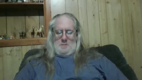 kjfett7 online show from October 8, 2025, 3:37 am
