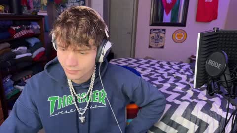 Snapshot of kjpeace chatting on February 6, 2025, 1:54 pm Kyle online show from February 6, 2025, 1:54 pm