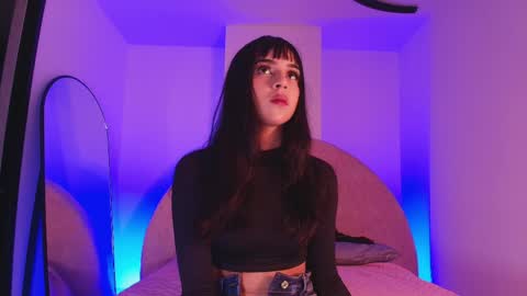 Snapshot of kkira_doll chatting on April 19, 2026, 12:04 pm Kkira online show from April 19, 2026, 12:04 pm