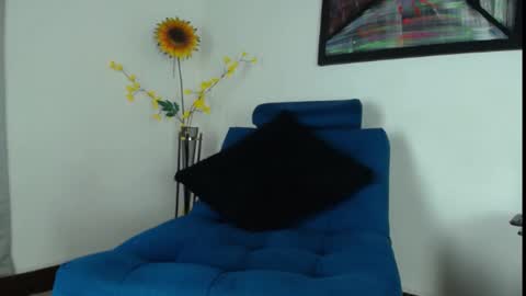 Klarck  online show from March 12, 2025, 2:56 pm