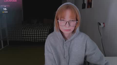 Klares online show from February 12, 2025, 3:38 pm