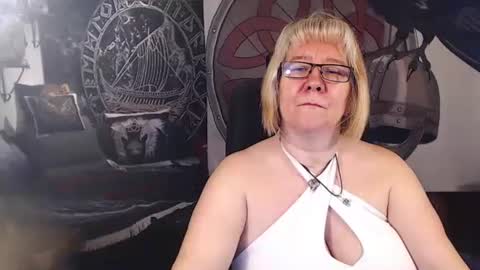 Snapshot of kleiner_teufel chatting on January 30, 2025, 12:48 pm Michelle online show from January 30, 2025, 12:48 pm