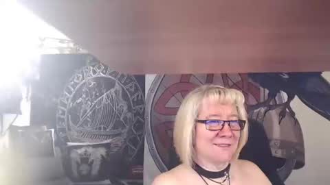 Snapshot of kleiner_teufel chatting on February 12, 2025, 5:58 pm Michelle online show from February 12, 2025, 5:58 pm