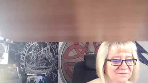 Snapshot of kleiner_teufel chatting on March 7, 2025, 7:52 am Michelle online show from March 7, 2025, 7:52 am
