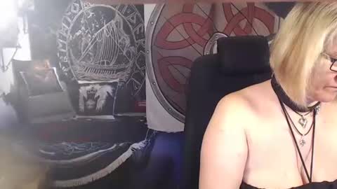 Snapshot of kleiner_teufel chatting on March 12, 2025, 12:26 pm Michelle online show from March 12, 2025, 12:26 pm
