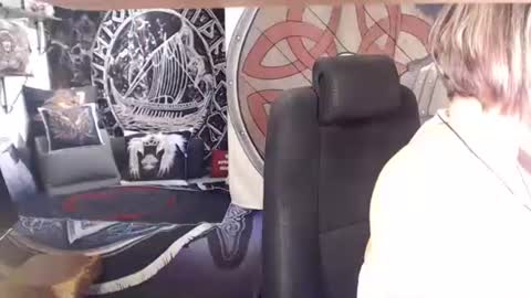 Snapshot of kleiner_teufel chatting on September 28, 2025, 4:12 pm Michelle online show from September 28, 2025, 4:12 pm
