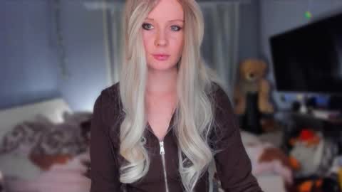 Snapshot of klementinagirl chatting on February 15, 2026, 8:38 pm Klementinafanslyklementina6661 online show from February 15, 2026, 8:38 pm