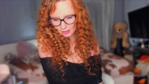 Snapshot of klementinagirl chatting on February 27, 2026, 8:53 pm Klementinafanslyklementina6661 online show from February 27, 2026, 8:53 pm